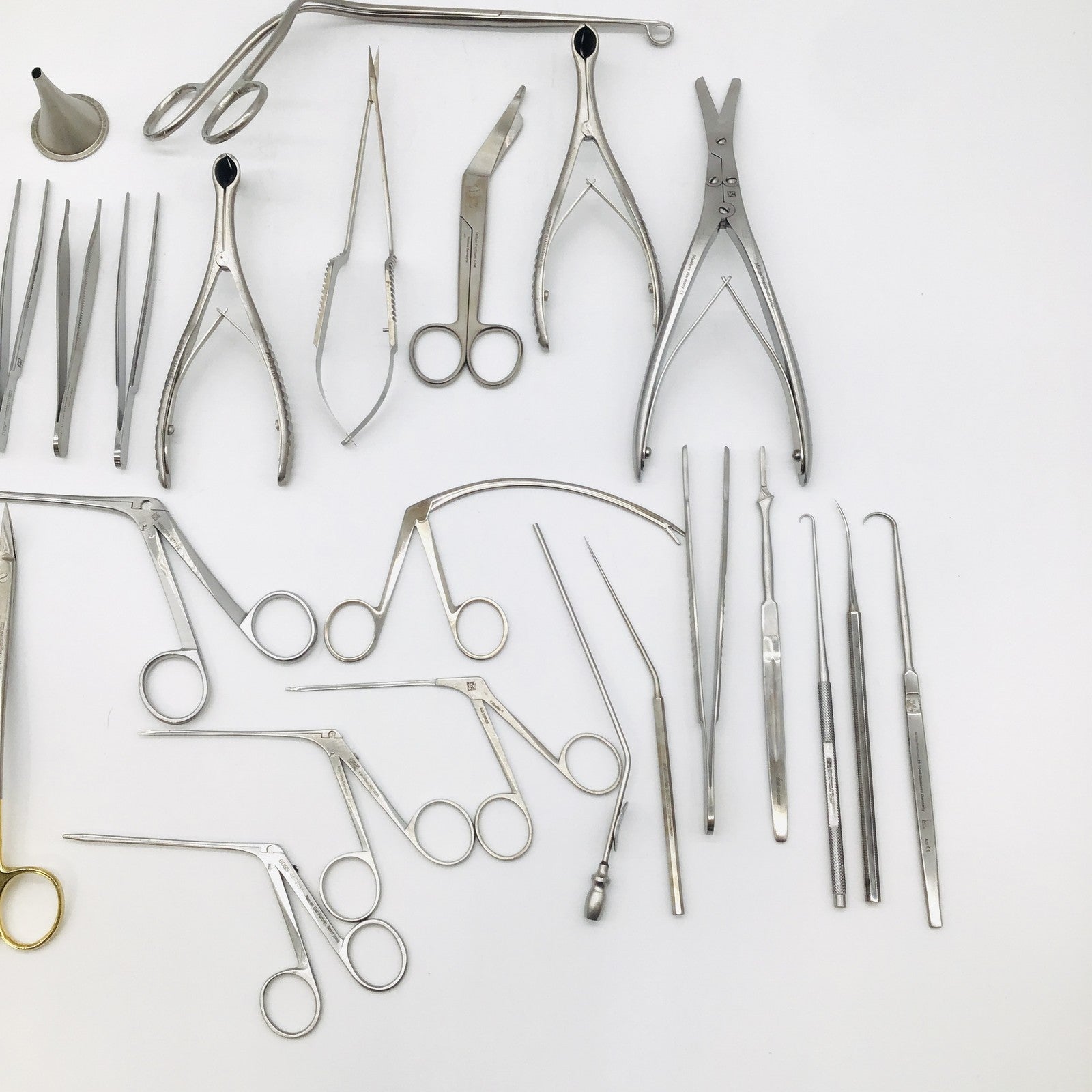 Assorted 31pc. ENT Surgical Instrument Set (2)