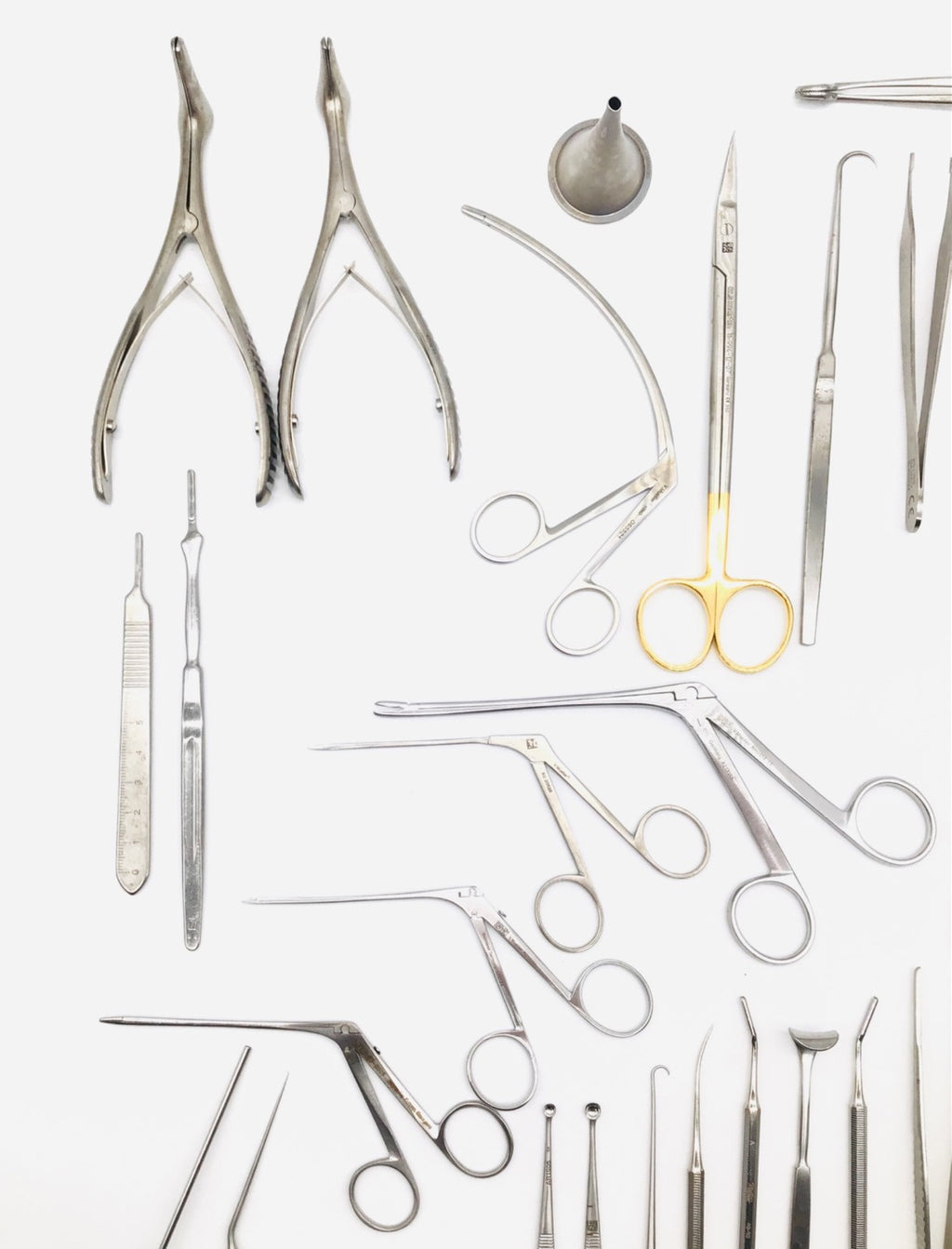 Assorted 31pc. ENT Surgical Instrument Set (1)