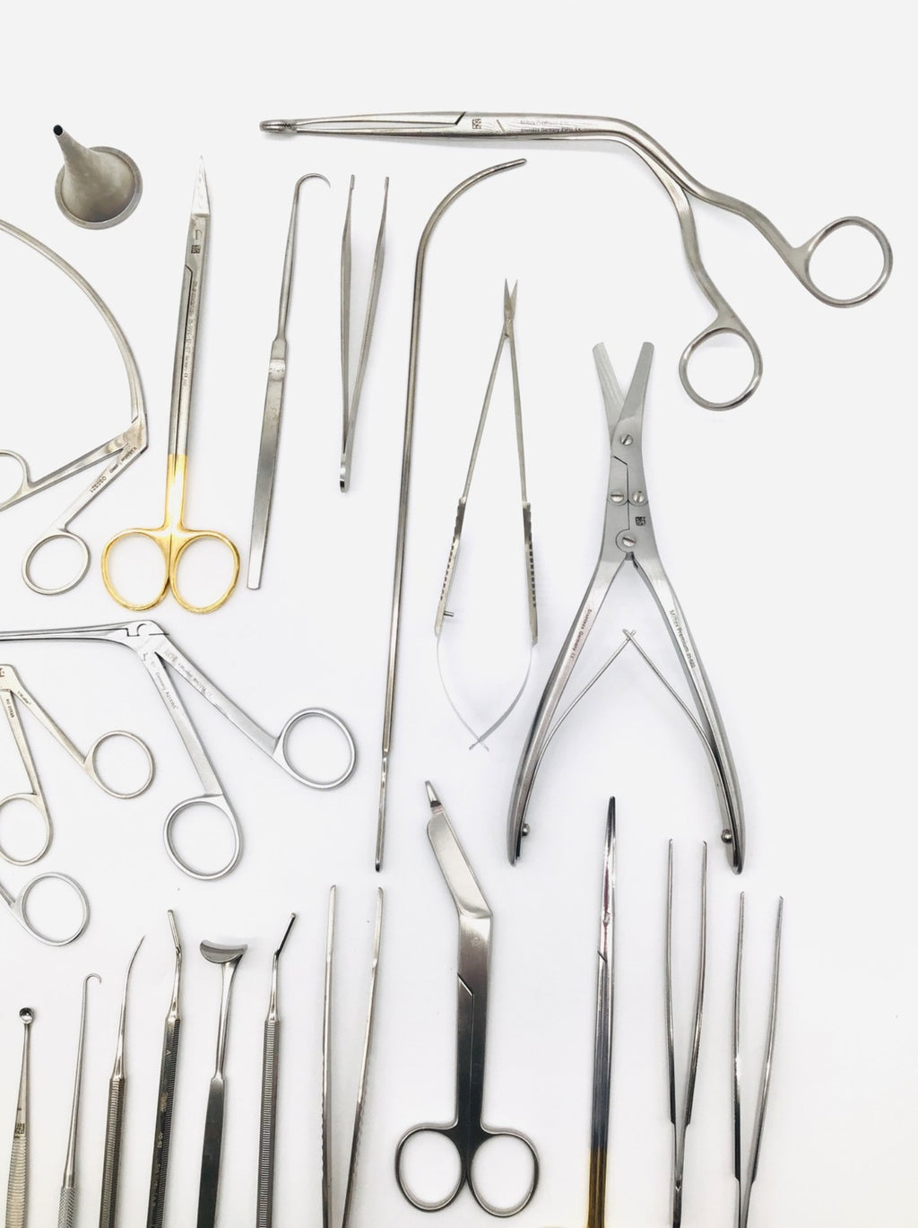 Assorted 31pc. ENT Surgical Instrument Set (1)
