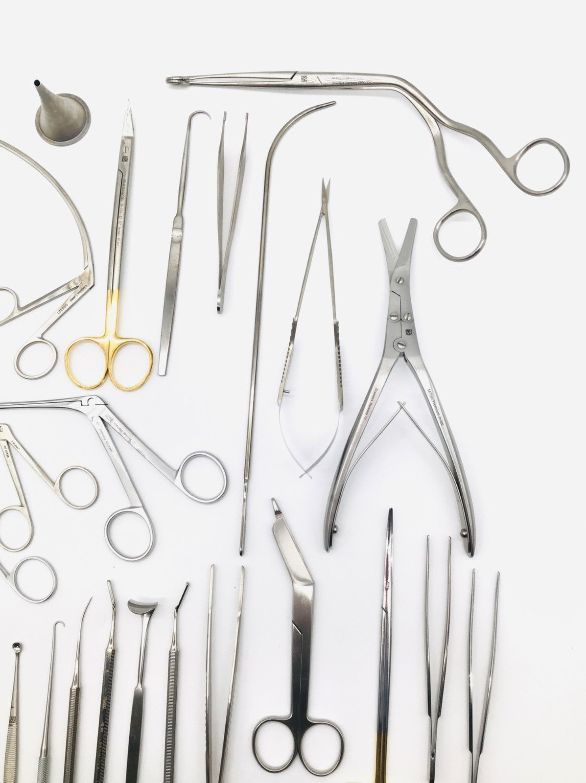 Assorted 31pc. ENT Surgical Instrument Set (1)