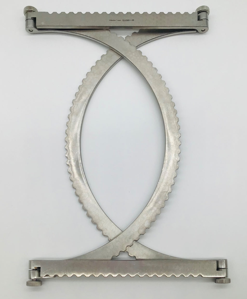 V. Mueller SU2951-39 Segmented Oval Retractor Ring 20-3/4" x 12" - NEW