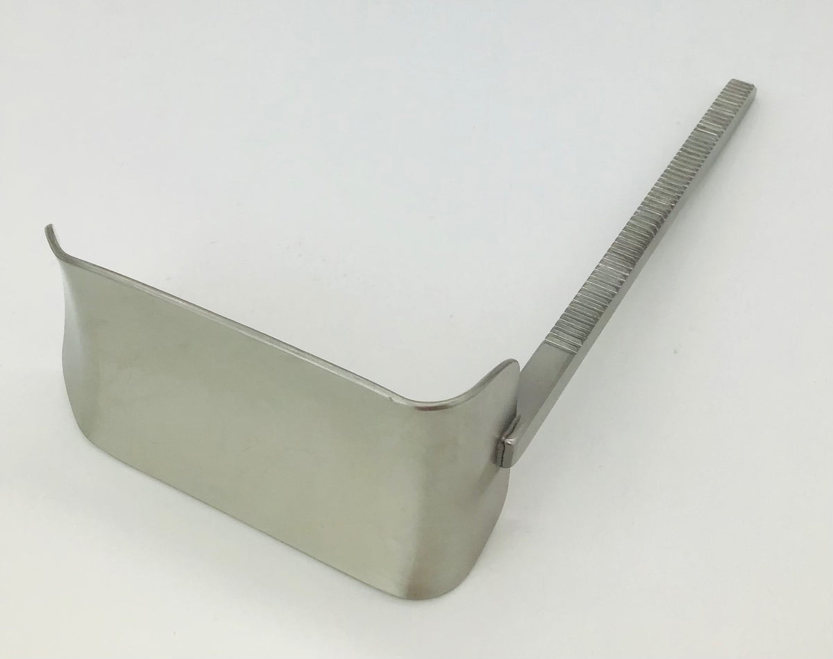V. Mueller SU2951-77 Kelly Retractor Blade